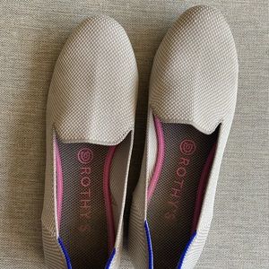 Rothy’s linen flax loafer